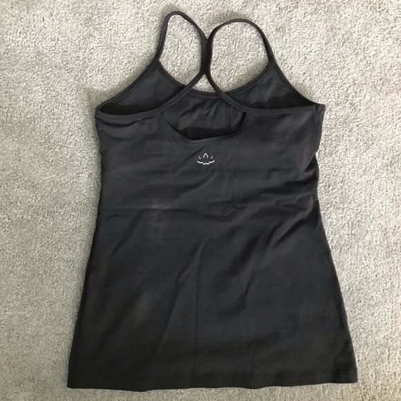 Beyond Yoga top with built in bra - sz Small - Picture 2 of 5